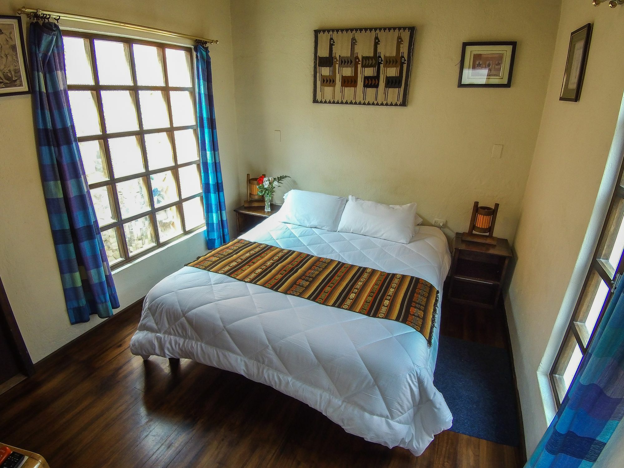 Casa Del Arupo Hostel Quito Ngoại thất bức ảnh